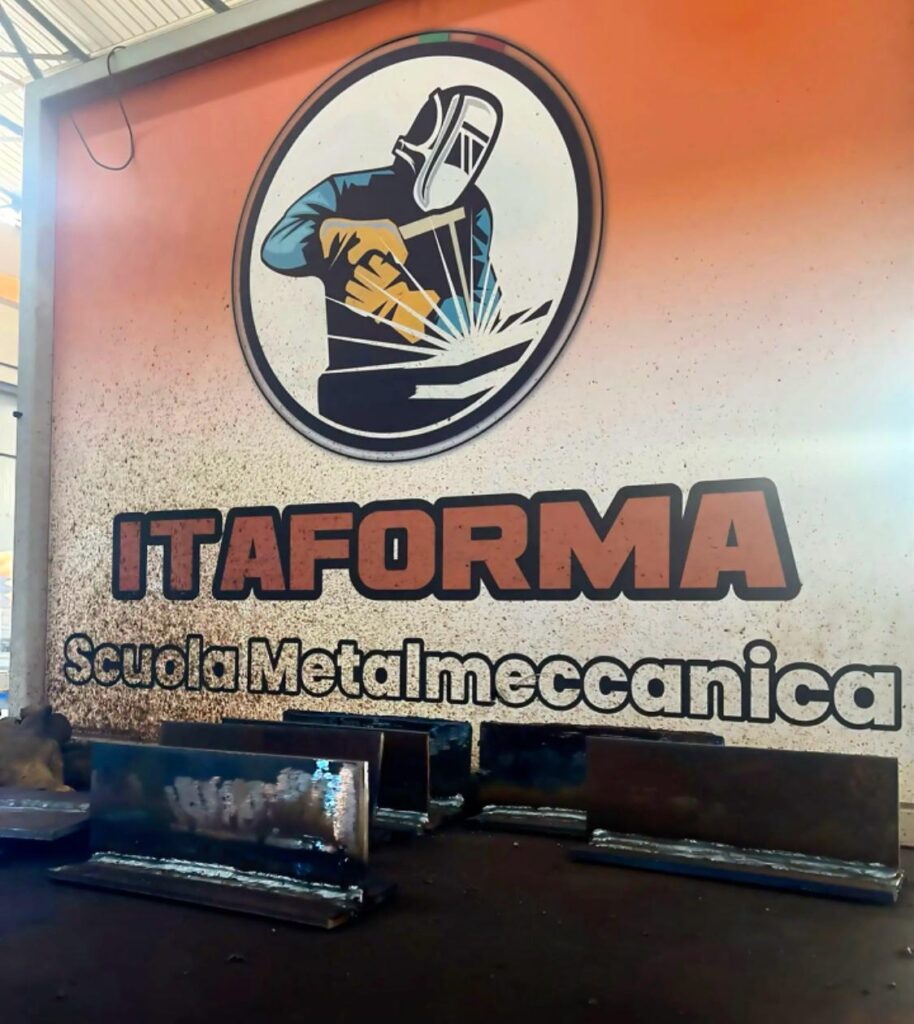 ITAFORMA - Corsi di Saldatura Metalmeccanica | Scuola Saldatura Reggio Calabria corso Saldatore patentino saldatura Reggio Calabria itaforma 39 | Scuola ItaForma | Corso Saldatura